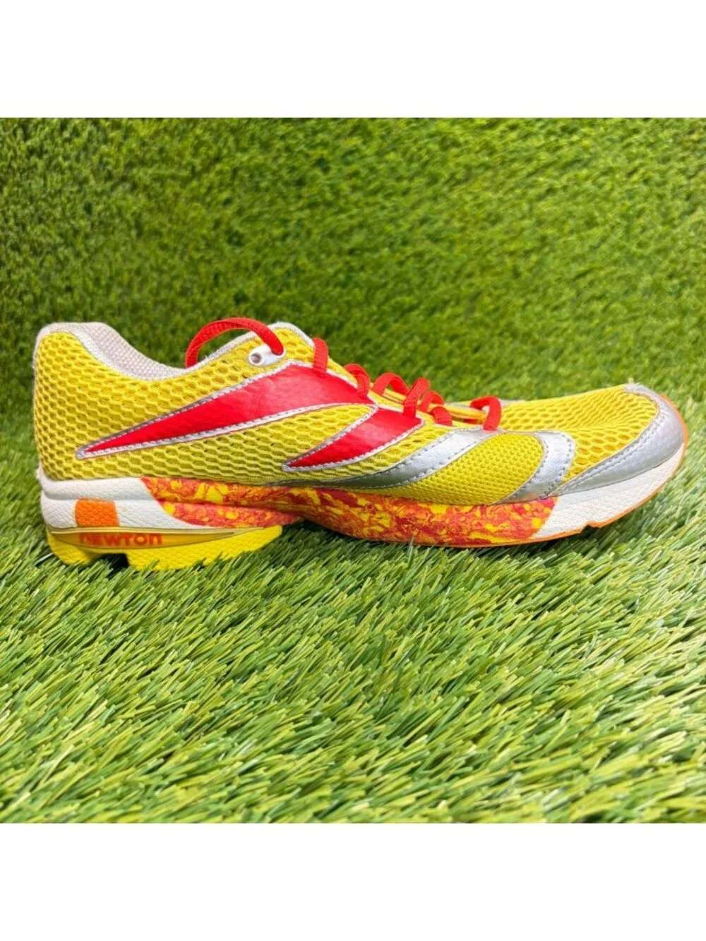 Newton Distance S Womens Size 8.5 Yellow Red Silver Running Shoes Sneakers